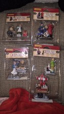 Lemax Christmas Village Figuer