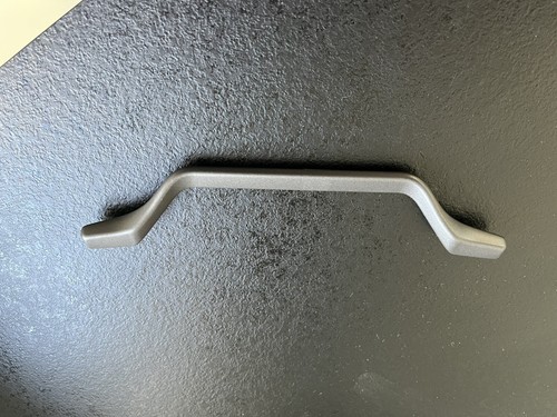 Howdens kitchen handle - kitchen,