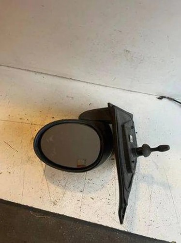 Toyota aygo right side wing - side,