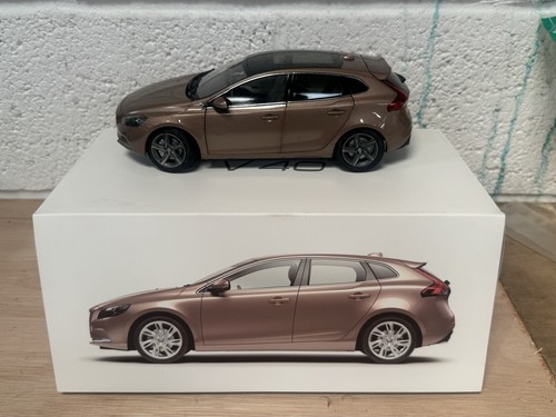 Volvo v40 paudi very - paudi,
