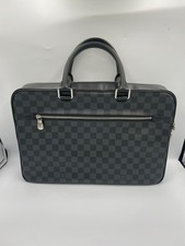 Louis Vuitton Graphic Porte