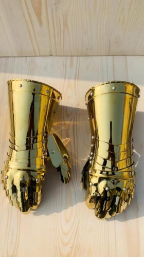 Medieval steel golden gloves