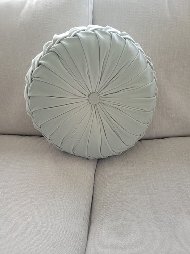 Laura ashley round rosanna - laura,