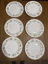 Wedgwood Mirabelle 6 Large Dinner Plate 10 3/4 Inch Very Good Condition No Chips