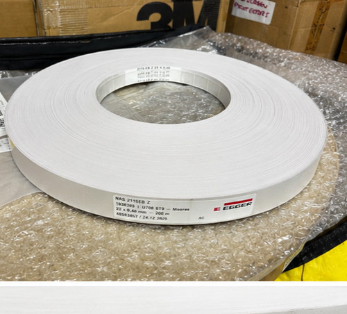 Off white egger - off-white, edging