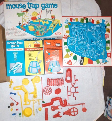 Vintage 1960s mouse - trap, board