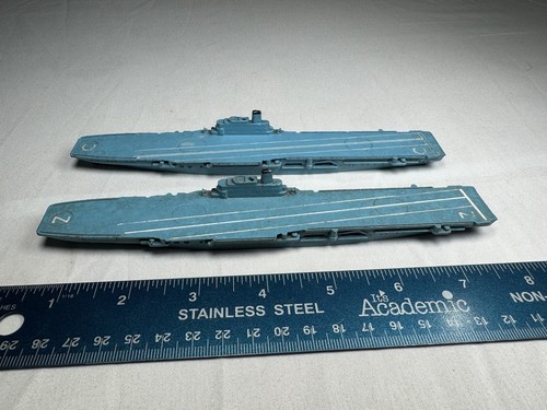 Triang vintage metal - 2, battle