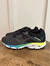 Size 7 Mizuno Wave Inspire 16