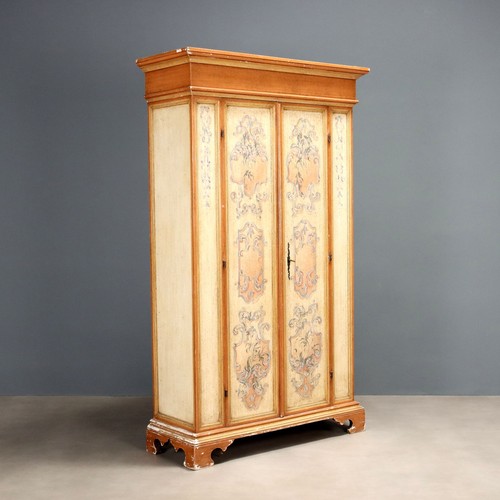 Antique wardrobe baroque style - baroque,