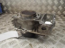 Kawasaki VN750 VN 750 1997-2001 Front Engine Cylinder Barrel & Piston 