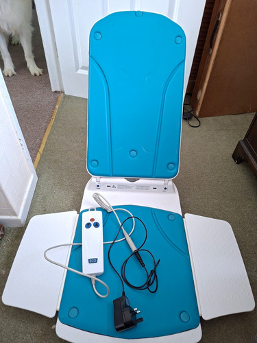 Electric foldable bath lift - bath,
