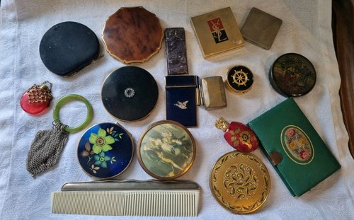 Vintage vanity job - vintage,