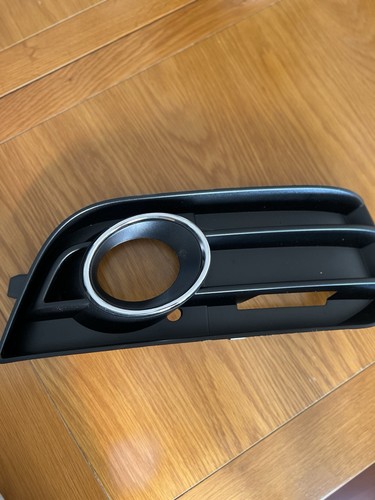 Front bumper right fog light - front,