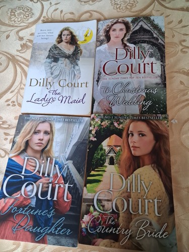 Dilly court job - lot, women's