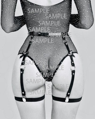 8x10 photograph print risque - 8x10,