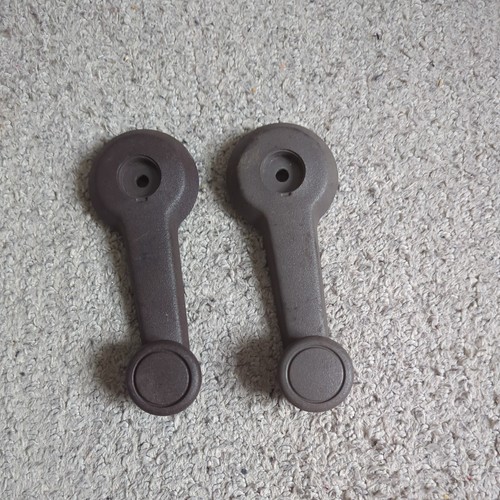 Window winder handle - handle, cap