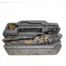 FORD FIESTA MK7 1.4 TDCI SPARE WHEEL JACK KIT WHEEL BRACE TOOL SET 2009 - 2012