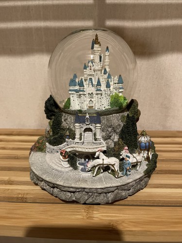 Disney cinderella castle - disney,