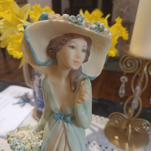 Vintage italian lady - italian,