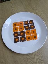 Johnson brothers Tropez luncheon plates 9" ironstone retro look excellent 