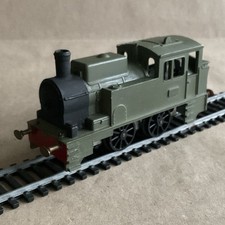 Triang R600 Green Clockwork