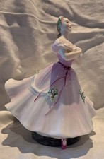 ROYAL DOULTON Figurine THE