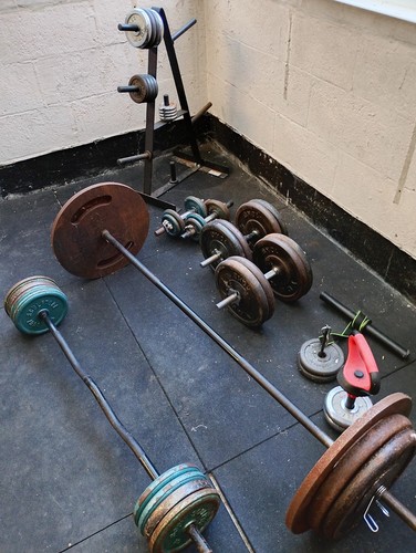 Gym equipment 240kg plus - equipment,,