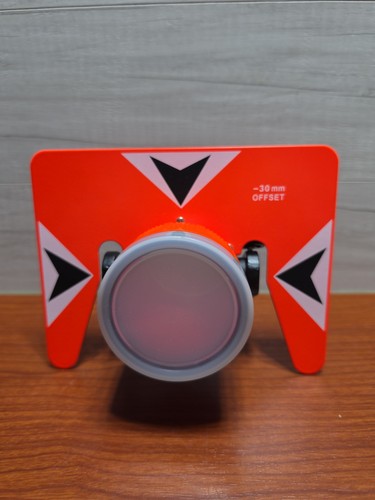 Red single prism - red,