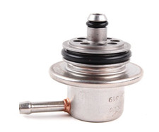 BMW 7 E38 Fuel Pressure