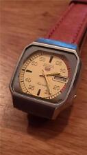 Vintage Seiko 5 Automatic Wristwatch with TV Case 7009-532A