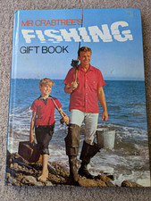 MR CRABTREE'S FISHING GIFT BOOK 1969 ANNUAL