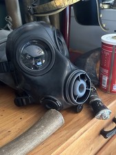 FM12 Gas Mask Respirator for Police and Army British UK Size 2009