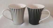 Dema Pair of 2 Porcelain Mugs