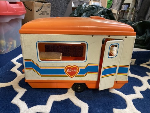 Vintage sindy doll - doll, caravan