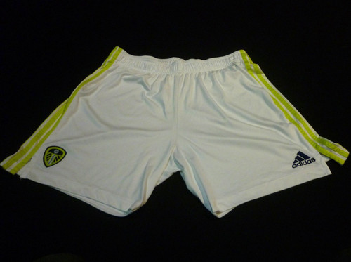 Leeds united football shorts - football,