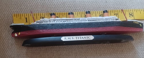 1250 scale s titanic - 1:1250,
