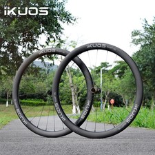IKUOS Road 700c Carbon