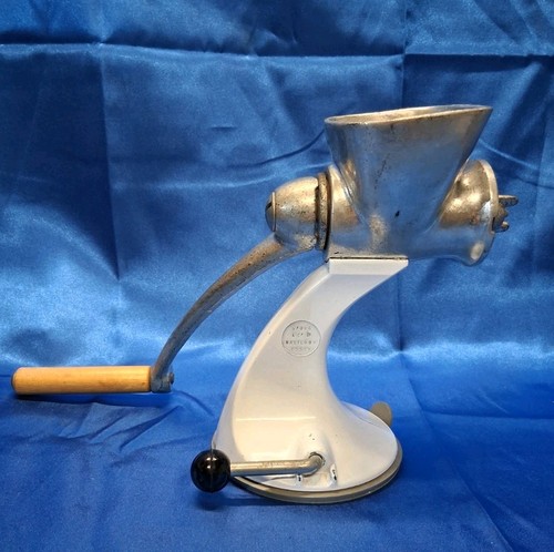 Spong meat grinder - meat, grinder/
