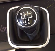 Volkswagen Polo 5 Speed Gear