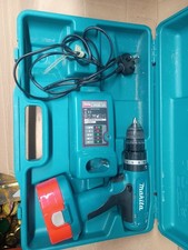 Makita 8390D drill set