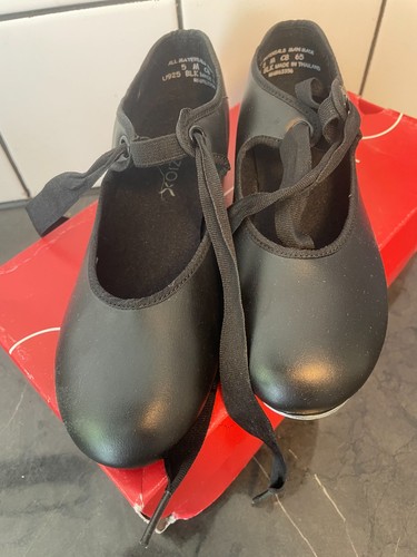 Pair capezio tap shoes - pair, size