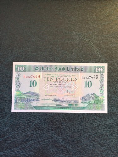 Ten pound note 10 - pound,