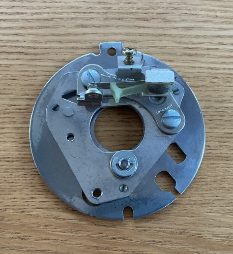 Ford distributor base plate - ,