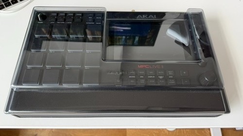 Akai mpc live groovebox - live,