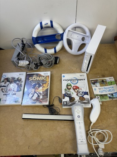 Nintendo wii console - nintendo,