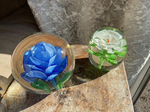 Hand blown glass - glass, flower