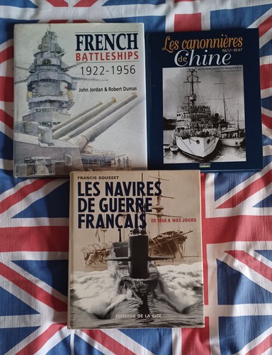 Three french warship books - french,