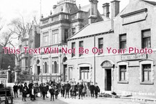 YO 5279 - Manor Square, Otley