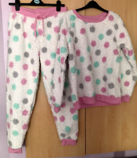 ADORE WHITE SPOTTED TEDDY FLEECE TWOSIE PJ'S LOUNGEWEAR SIZE MEDIUM VERY WARM
