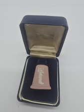 RARE WEDGWOOD JASPERWARE PINK THIMBLE - XMAS STOCKING - 1985
